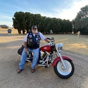 Meet your Posher, Tom